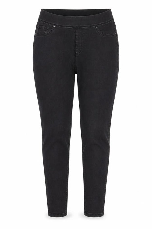 Front view of Denim & Co. women’s black tapered jeans, size UK 14, 29-inch leg
