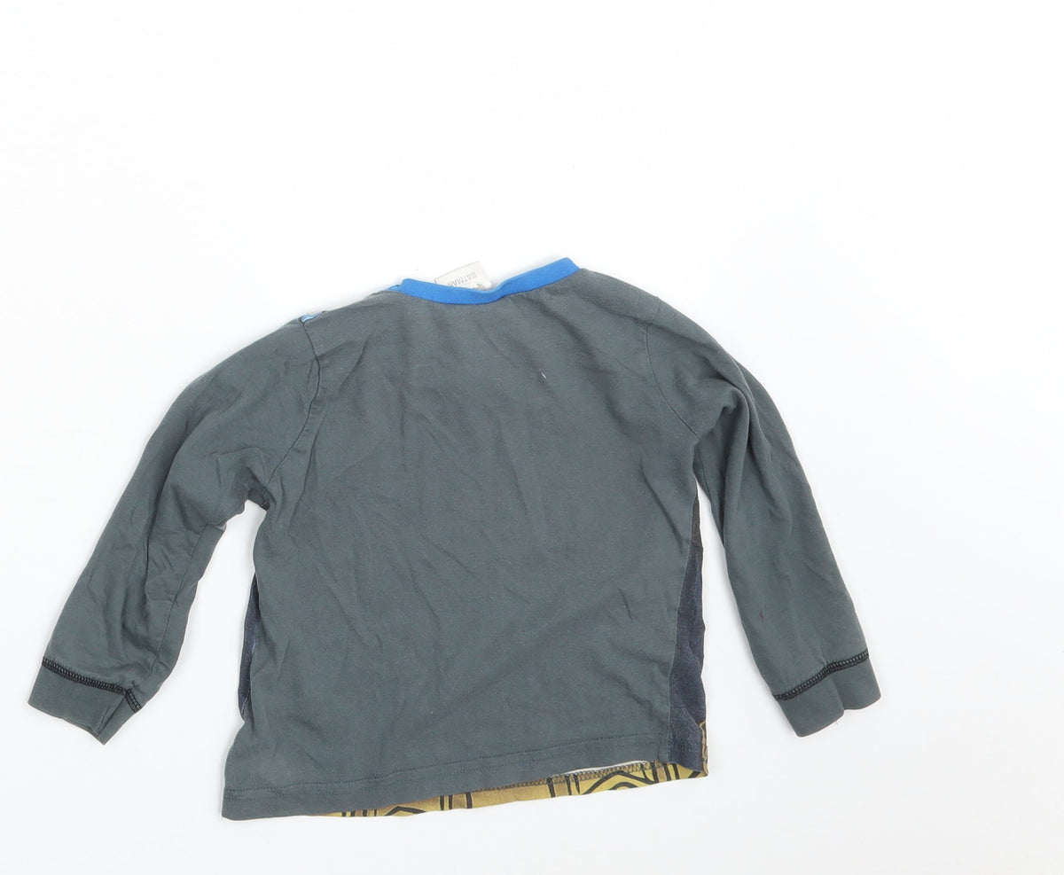 Back view of Batman boys’ grey pullover sweatshirt, size 2-3, years - batman
