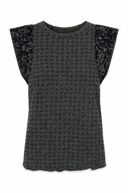 Front view of max c women’s green basic t-shirt, size UK 10