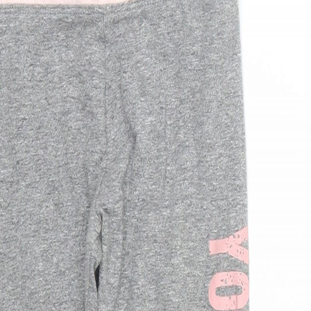 Primark Girls Grey Striped  Capri Trousers Size 5-6 Years