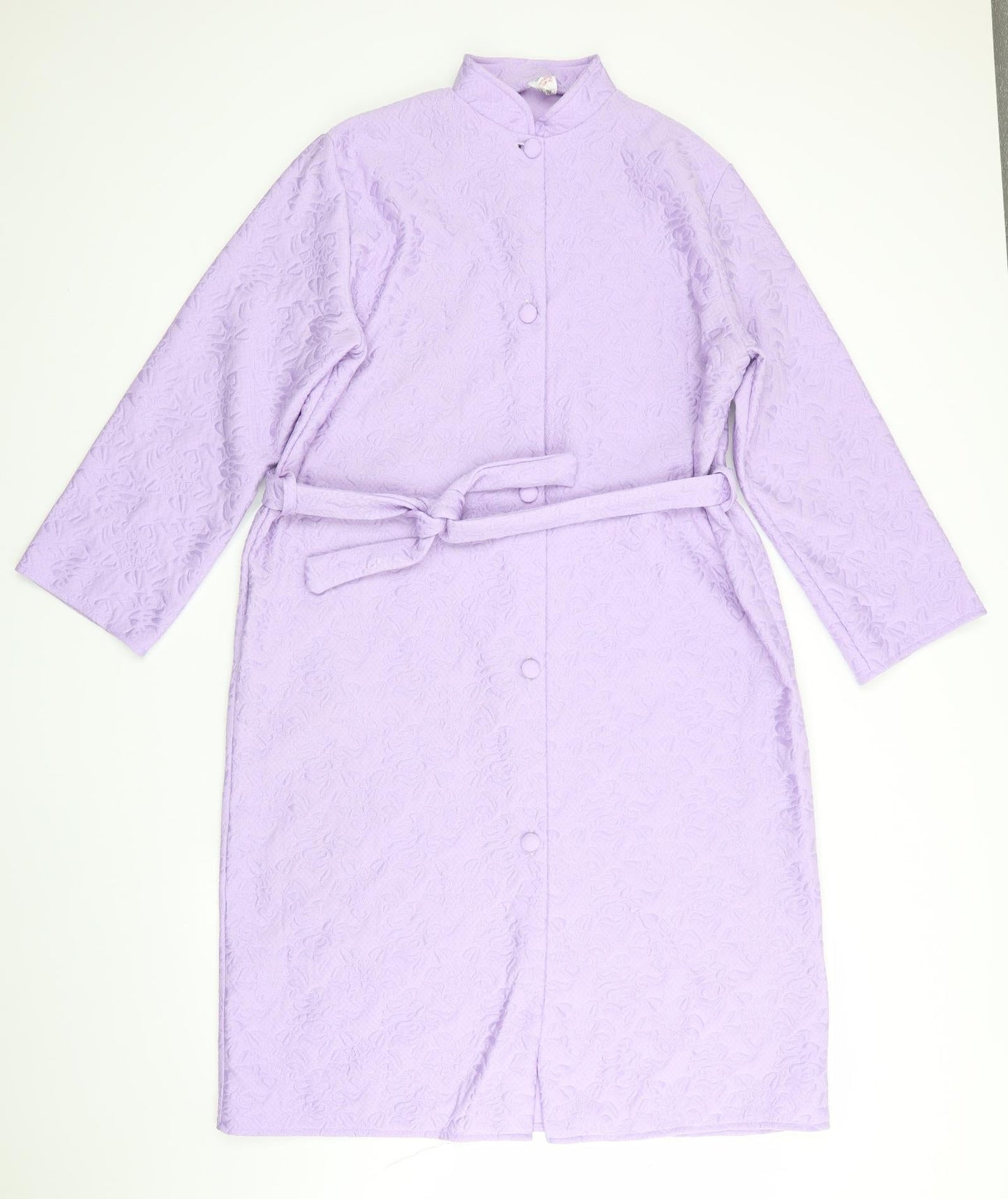 Preworn Womens Purple Floral   Robe   - Lilac Mandarin Collar Embossed pattern