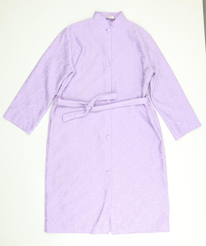Preworn Womens Purple Floral   Robe   - Lilac Mandarin Collar Embossed pattern
