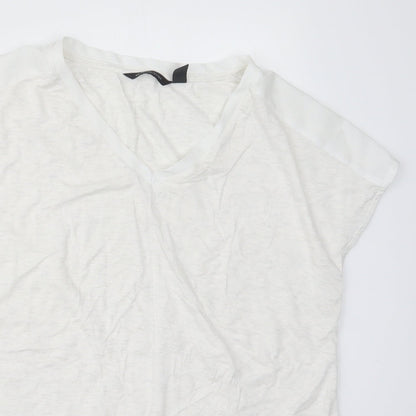 Womens UK Size XS Halston White Basic T-Shirt