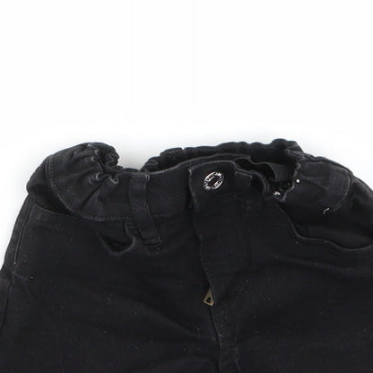 PREWORN  Boys Black   Chino Shorts Size 2-3 Years