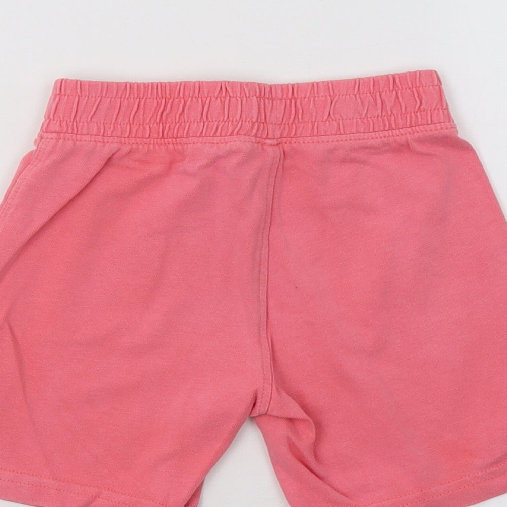 Preworn Girls Pink   Sweat Shorts Size 2 Years