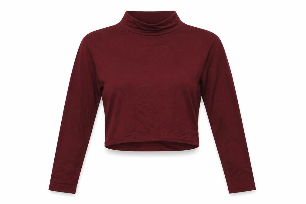 Front view of PRETTYLITTLETHING women’s red cropped t-shirt, size UK 12