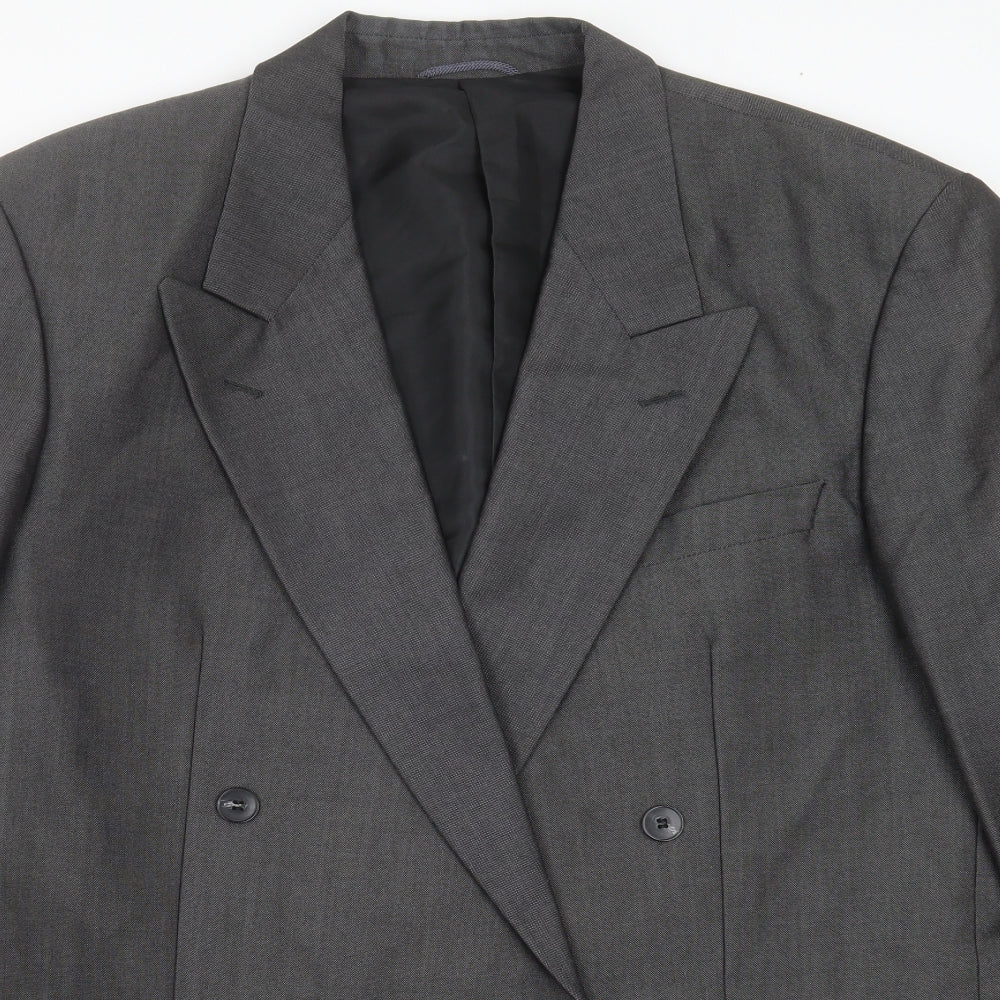 Close-up detail of WILVORST men’s grey jacket suit jacket, size 42