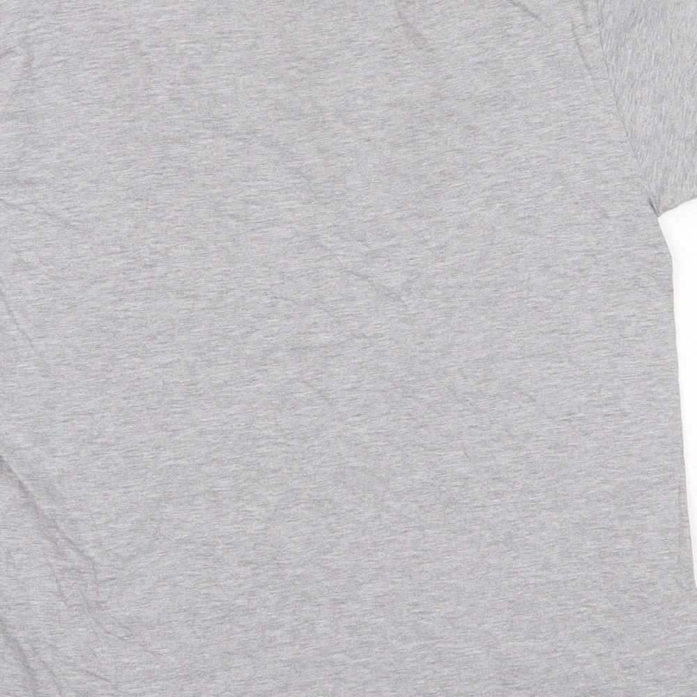 Preworn Mens Grey    T-Shirt Size M