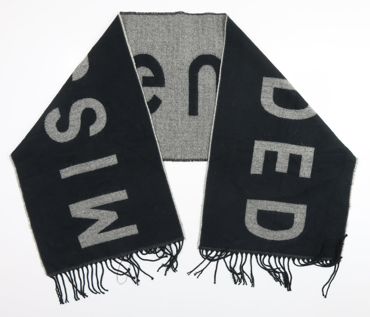 Missguided Unisex Grey    Scarf