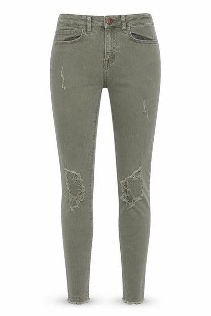 Front view of New Look women’s green skinny jeans, size UK 10, 25-inch leg