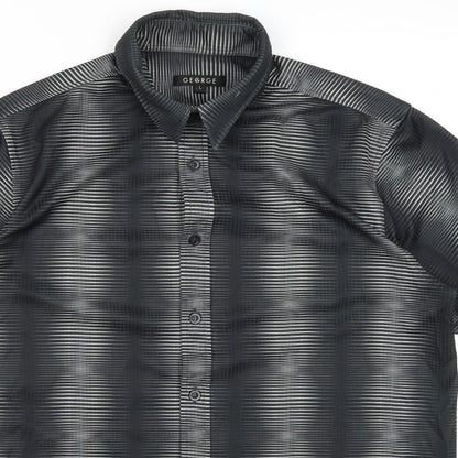 George Mens Green    Button-Up Size L