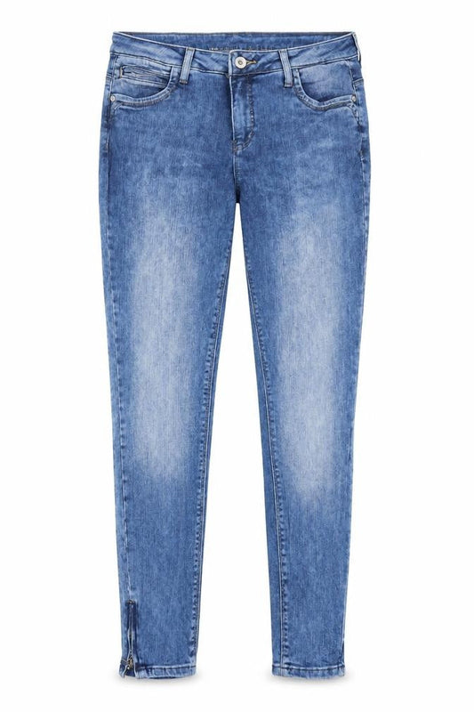 Front view of Only women’s blue cotton skinny jeans, size UK 31, in, 27-inch leg regular