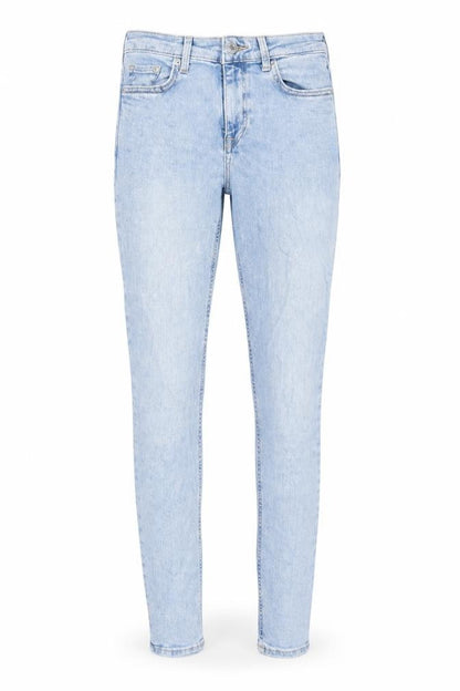 Front view of H&M women’s blue cotton skinny jeans, size UK 26, in, 30-inch leg regular