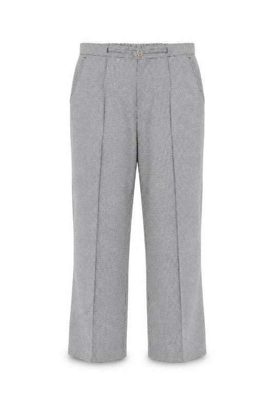 Womens UK Size 18 Damart Regular Fit  White Trousers