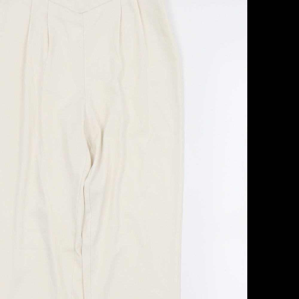 Womens UK Size 4 PRETTYLITTLETHING Regular Fit  White Trousers