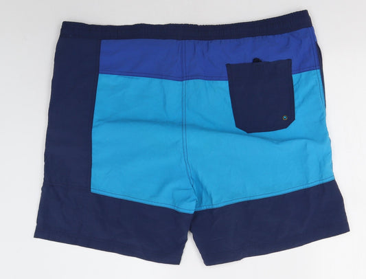Casual Club Mens Blue  Nylon Sweat Shorts Size XL  Regular