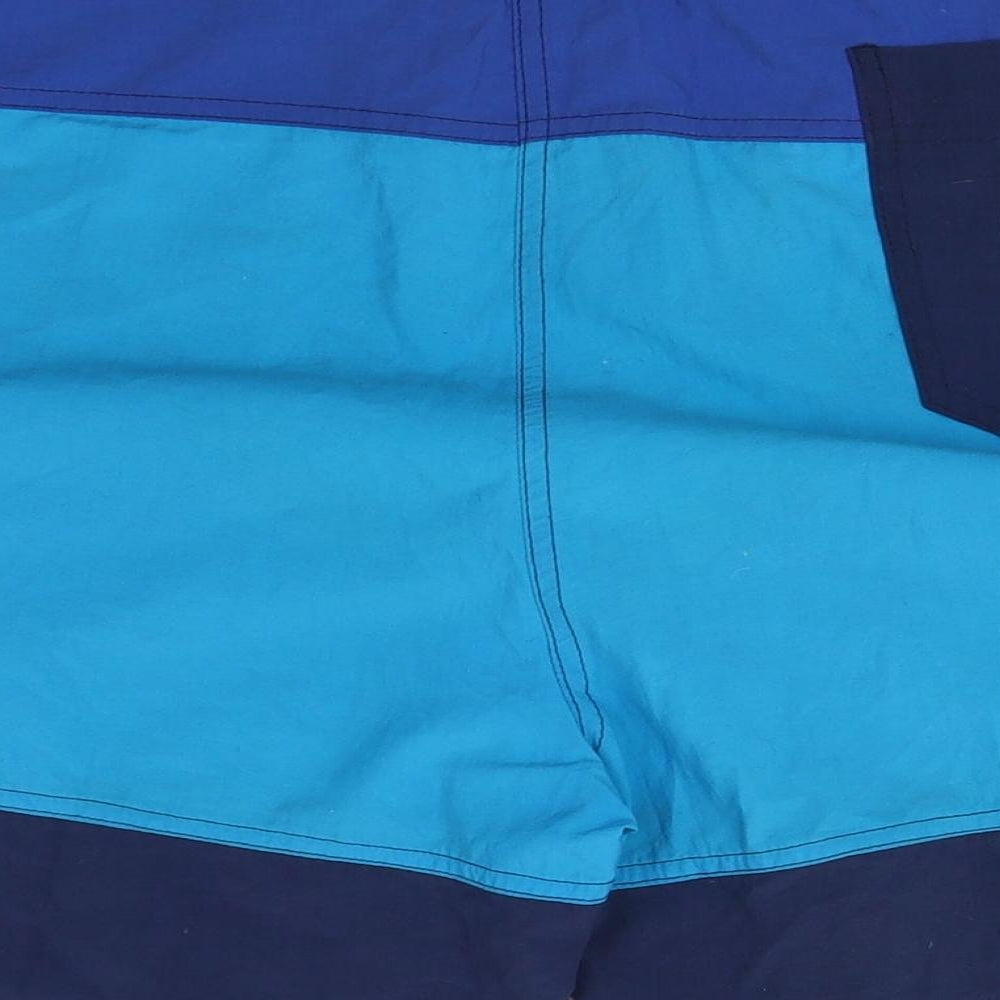 Casual Club Mens Blue  Nylon Sweat Shorts Size XL  Regular