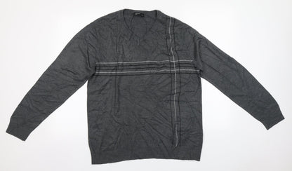 Cedar Wood State Mens Grey Round Neck  Acrylic Pullover Jumper Size M