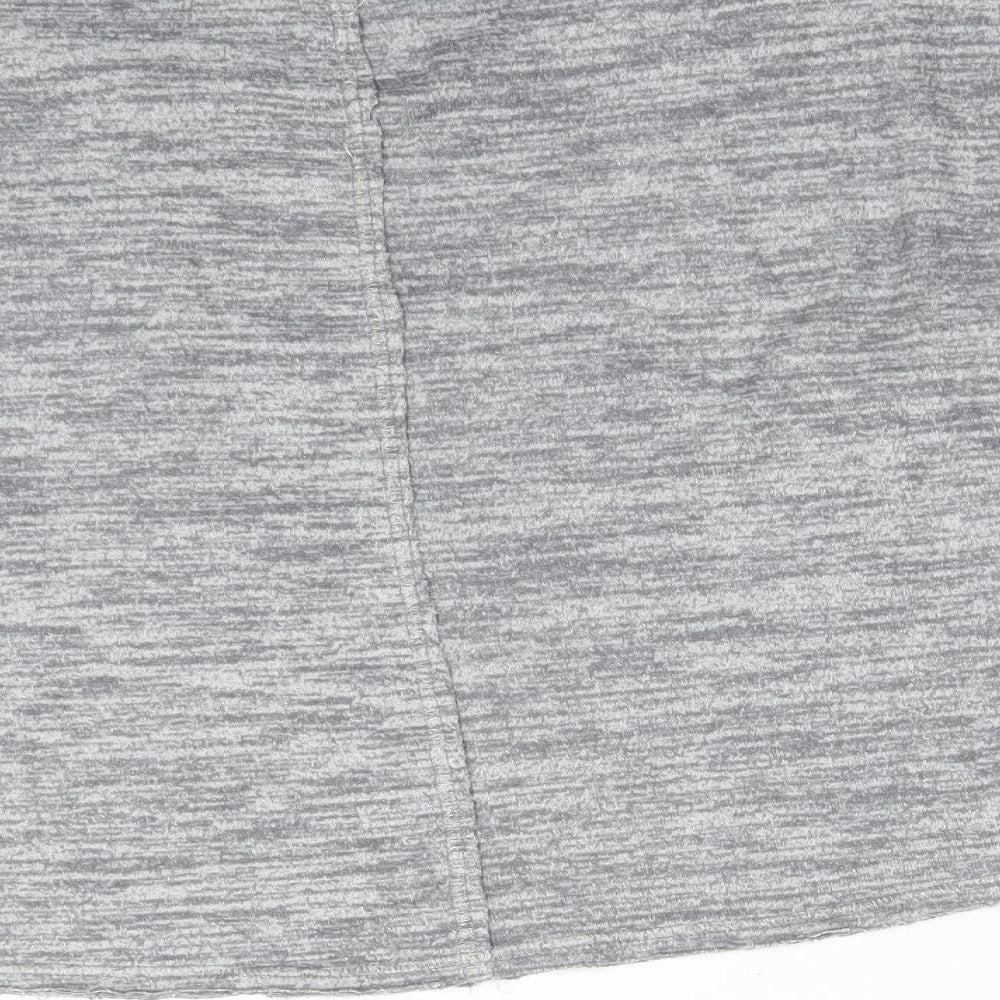 Brand and care label for Gilly Hicks women’s grey solid polyester pyjama top, size XS