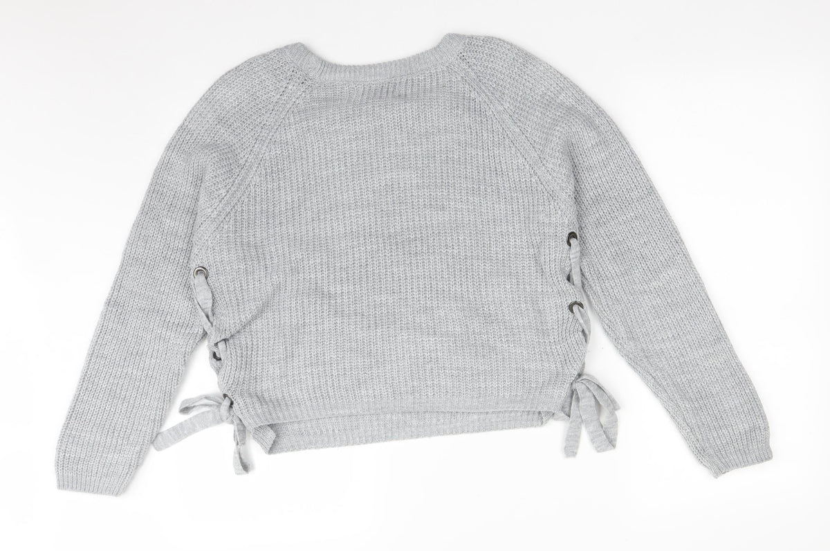 Back view of Primark women’s grey acrylic pullover sweatshirt, size M