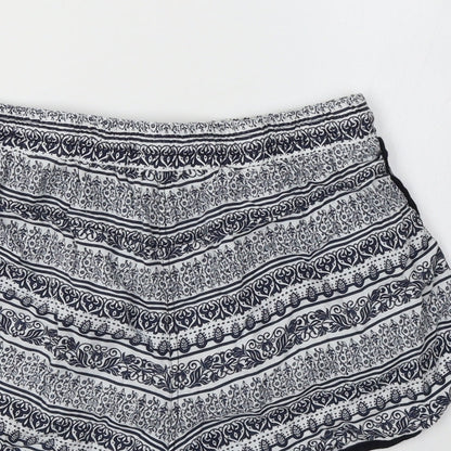 Primark Womens Blue Geometric Viscose Bermuda Shorts Size 8 L3 in Regular
