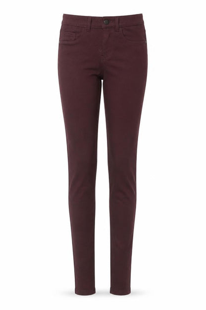 Front view of Denim & Co. women’s red cotton skinny jeans, size UK 6, 27-inch leg regular