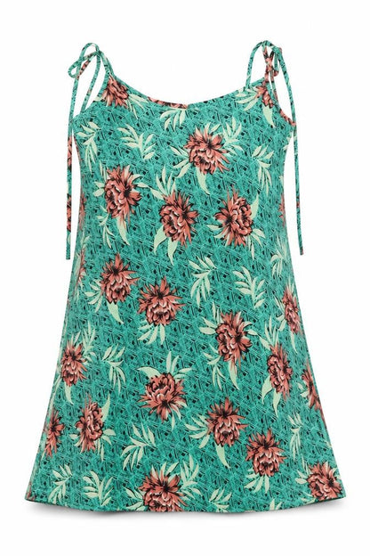 Front view of New Look women’s green floral polyester a-line, size UK 8, v-neck