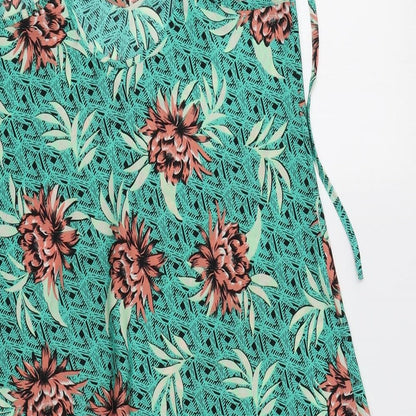 New Look Womens Green Floral Polyester A-Line  Size 8  V-Neck