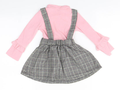 Preworn Girls Pink Houndstooth  A-Line    Round Neck