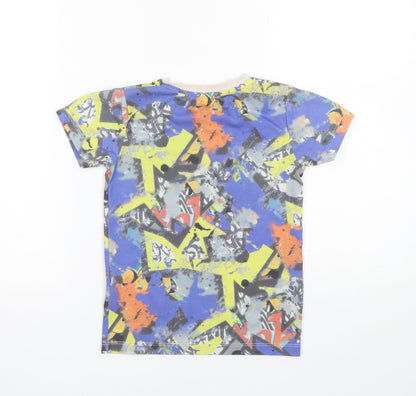 Back view of Matalan boys’ blue polyester basic t-shirt, size 5, years round neck