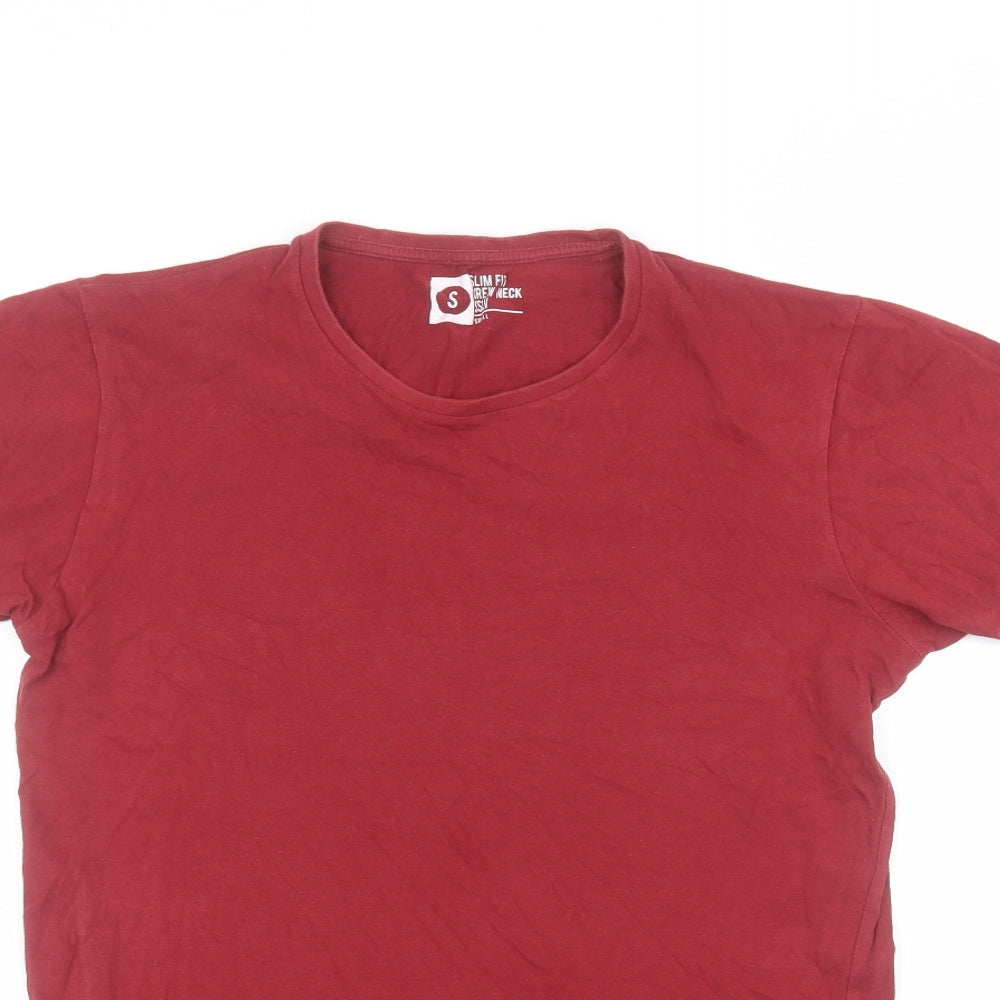 Mens UK Size S Cedar Wood State Red  T-Shirt