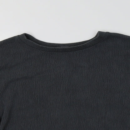 Close-up detail of Primark women’s grey polyester pullover sweatshirt, size L
