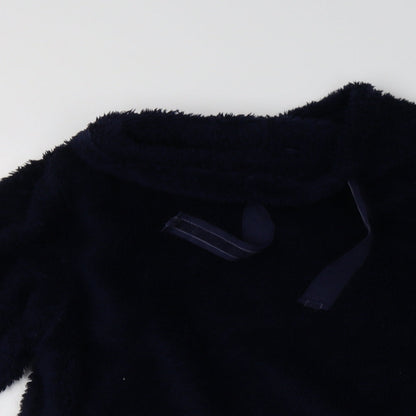 Close-up detail of Avenue women’s blue polyester top lounge set, size M