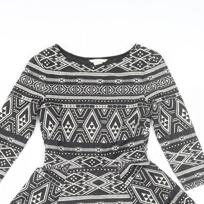 H&M Womens Black Geometric Polyester Shift  Size XS  Round Neck