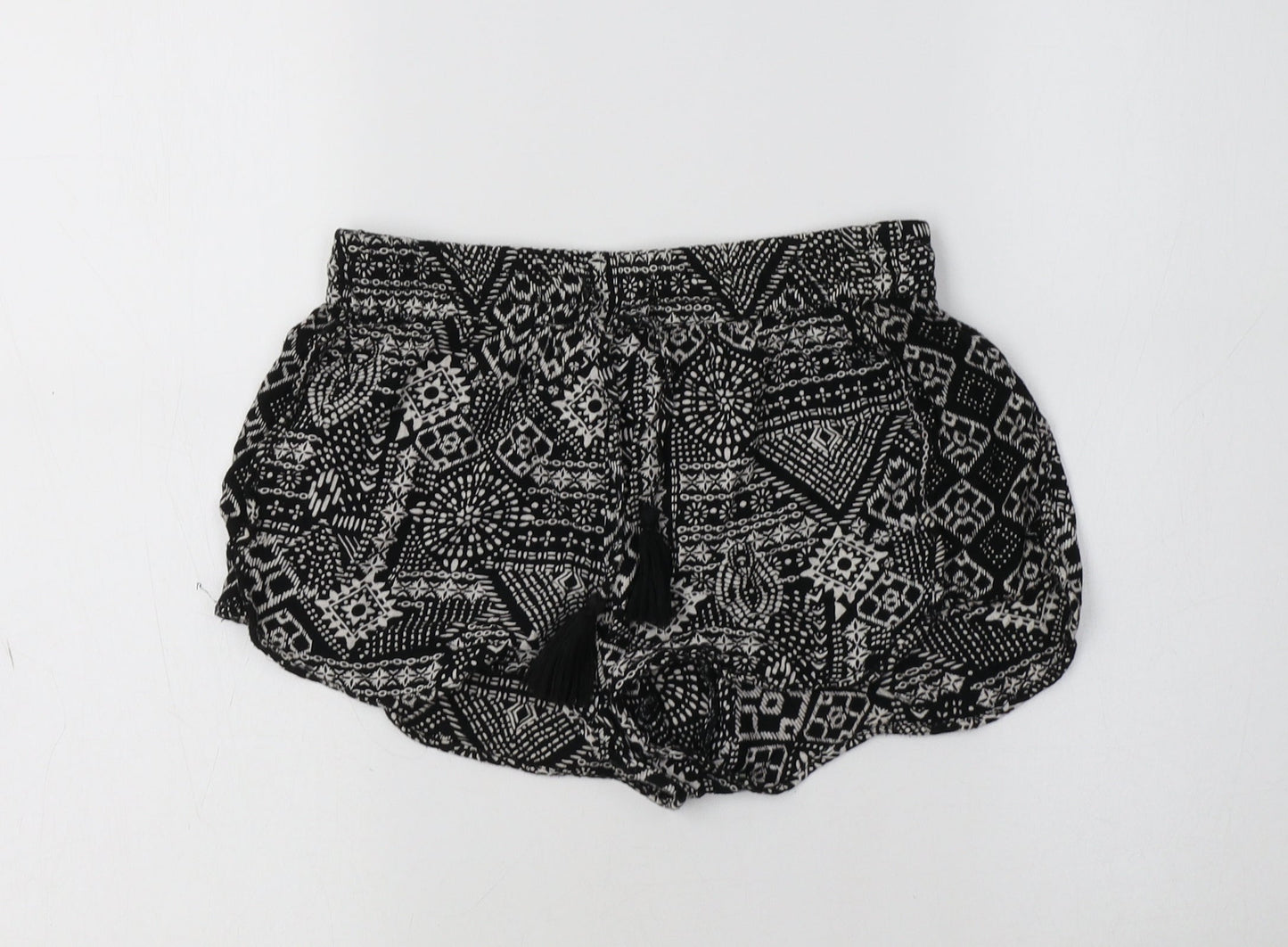Primark Womens Black Geometric Viscose Bermuda Shorts Size 6 L3.5 in Regular