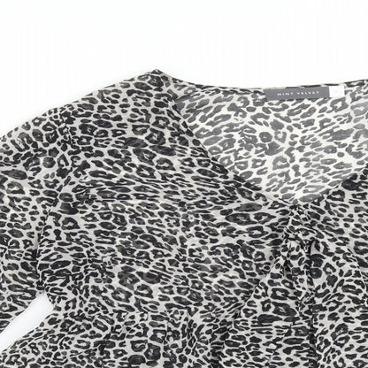 MINT VELEVT Womens Multicoloured Animal Print Polyester Basic Blouse Size 12 V-Neck