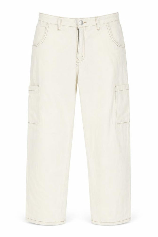 Front view of Boohoo women’s ivory cotton straight jeans, size UK 12, 25-inch leg regular
