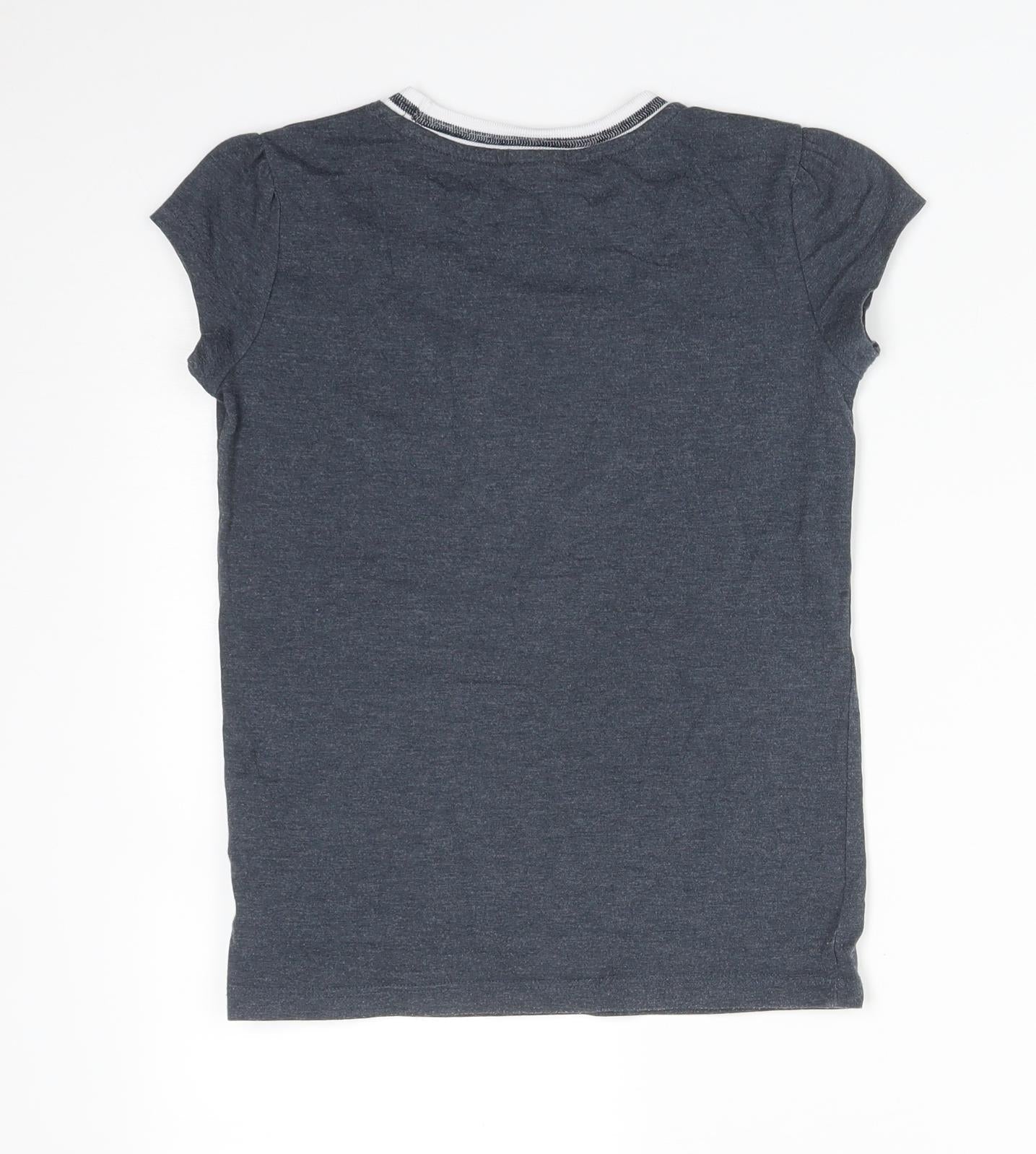 Liverpool FC Girls Grey  Cotton Basic T-Shirt Size 7-8 Years Crew Neck  - LFC. WALK ON WITH HOPE IN YOUR HEART
