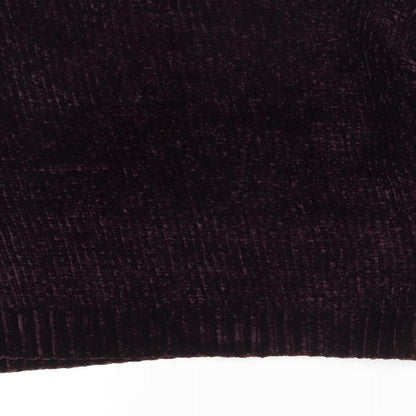 Brand and care label for New Look women’s purple polyester pullover sweatshirt, size M