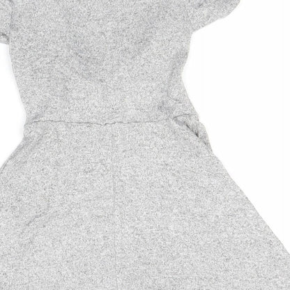 Brand and care label for Preworn girls’ silver a-line round neck