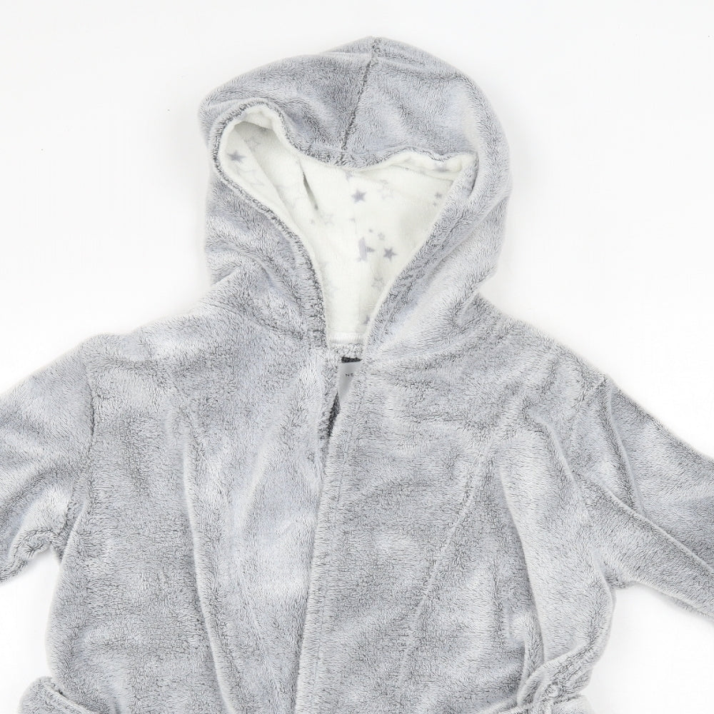 Close-up detail of New Look 915 girls’ grey solid polyester top robe, size S