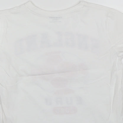 Brand and care label for Primark boys’ white cotton basic t-shirt, size 7-8, years round neck