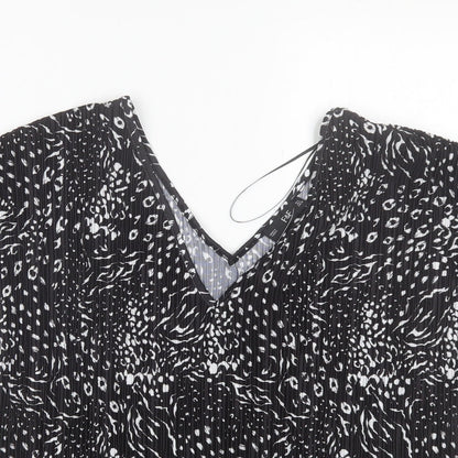 F&F Womens Black Floral Polyester Basic Blouse Size 8 V-Neck