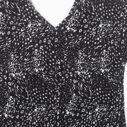 F&F Womens Black Floral Polyester Basic Blouse Size 8 V-Neck