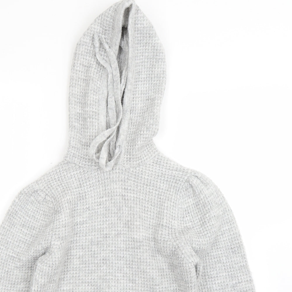 Close-up detail of Primark women’s grey polyester pullover hoodie, size S
