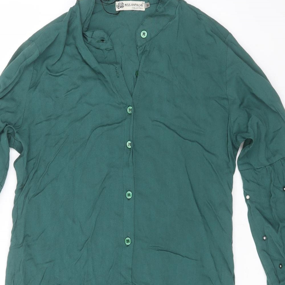 Close-up detail of Miss Antalya women’s grey basic button-up, size UK 10, collared