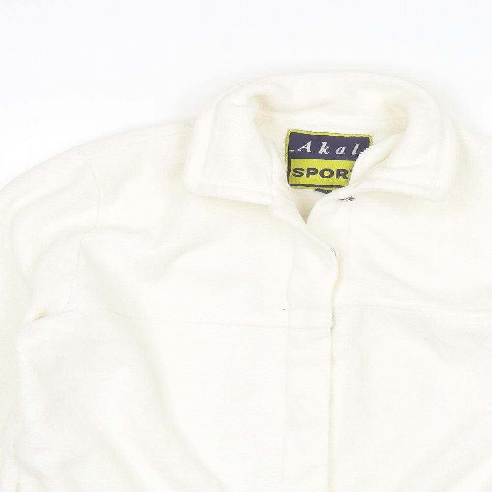 Close-up detail of akal sport women’s white jacket, size M