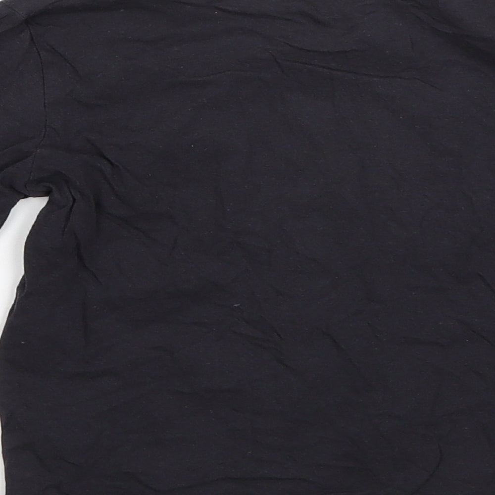 Preworn Boys Black  Cotton Basic T-Shirt Size 6-7 Years Round Neck