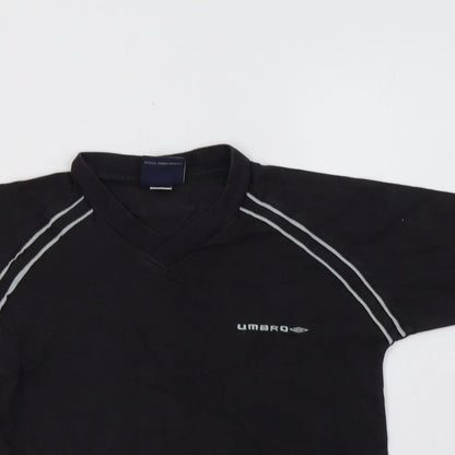 Umbro Boys Black  Cotton Basic T-Shirt Size 9-10 Years V-Neck