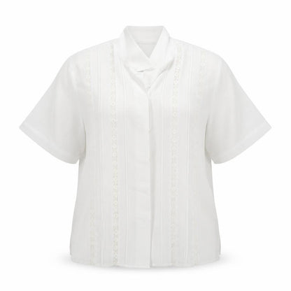 Front view of Northmoon women’s white polyester basic button-up, size UK 18, collared